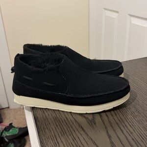 Sperry Women’s (SIZE 9) Black and Cream Slip-On Loafers